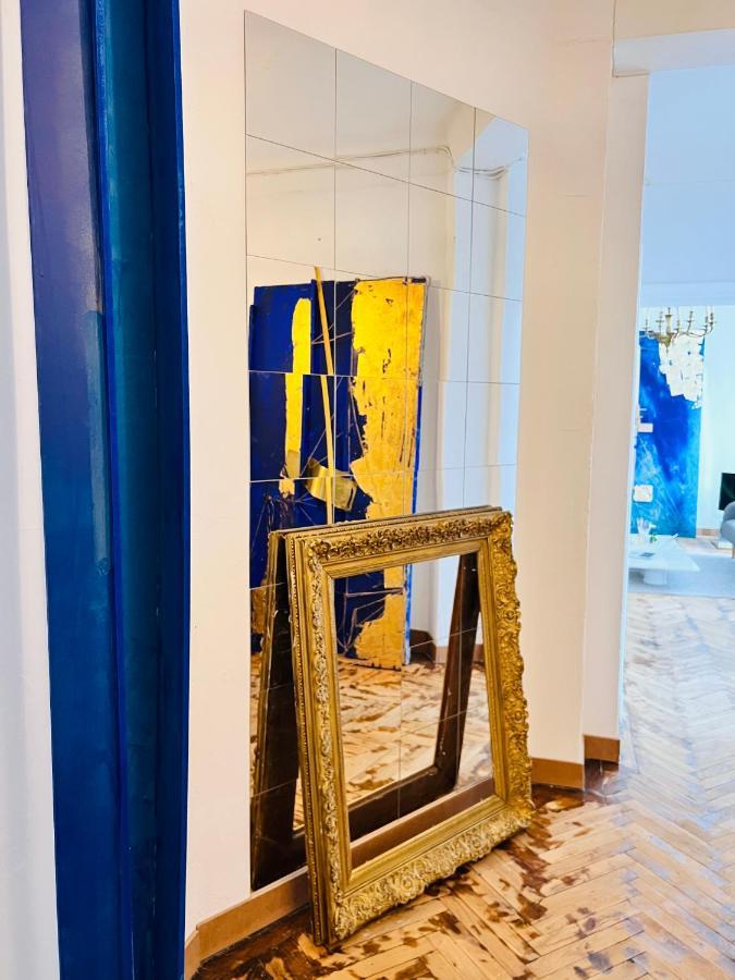 Sada Art Gallery Apartment Bukarest Kültér fotó