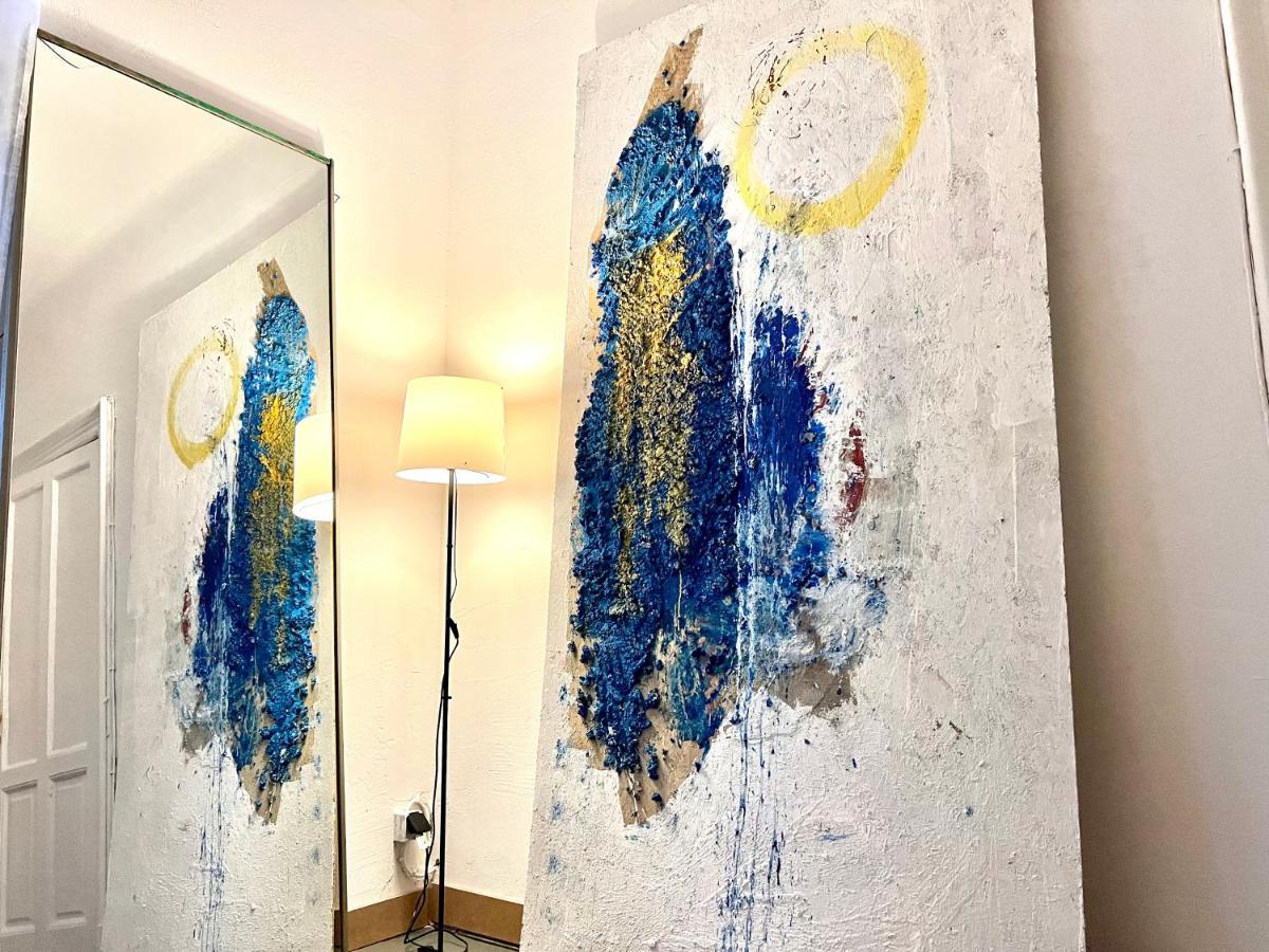 Sada Art Gallery Apartment Bukarest Kültér fotó
